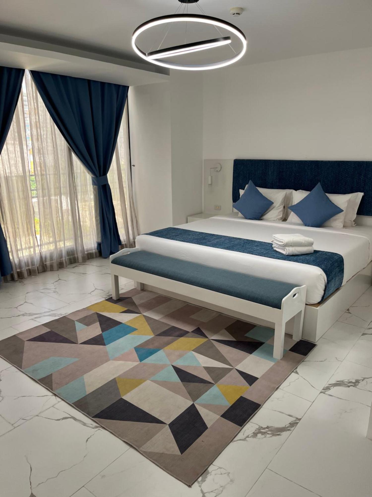 88Th Avenue Aparthotel Cebu ภายนอก รูปภาพ