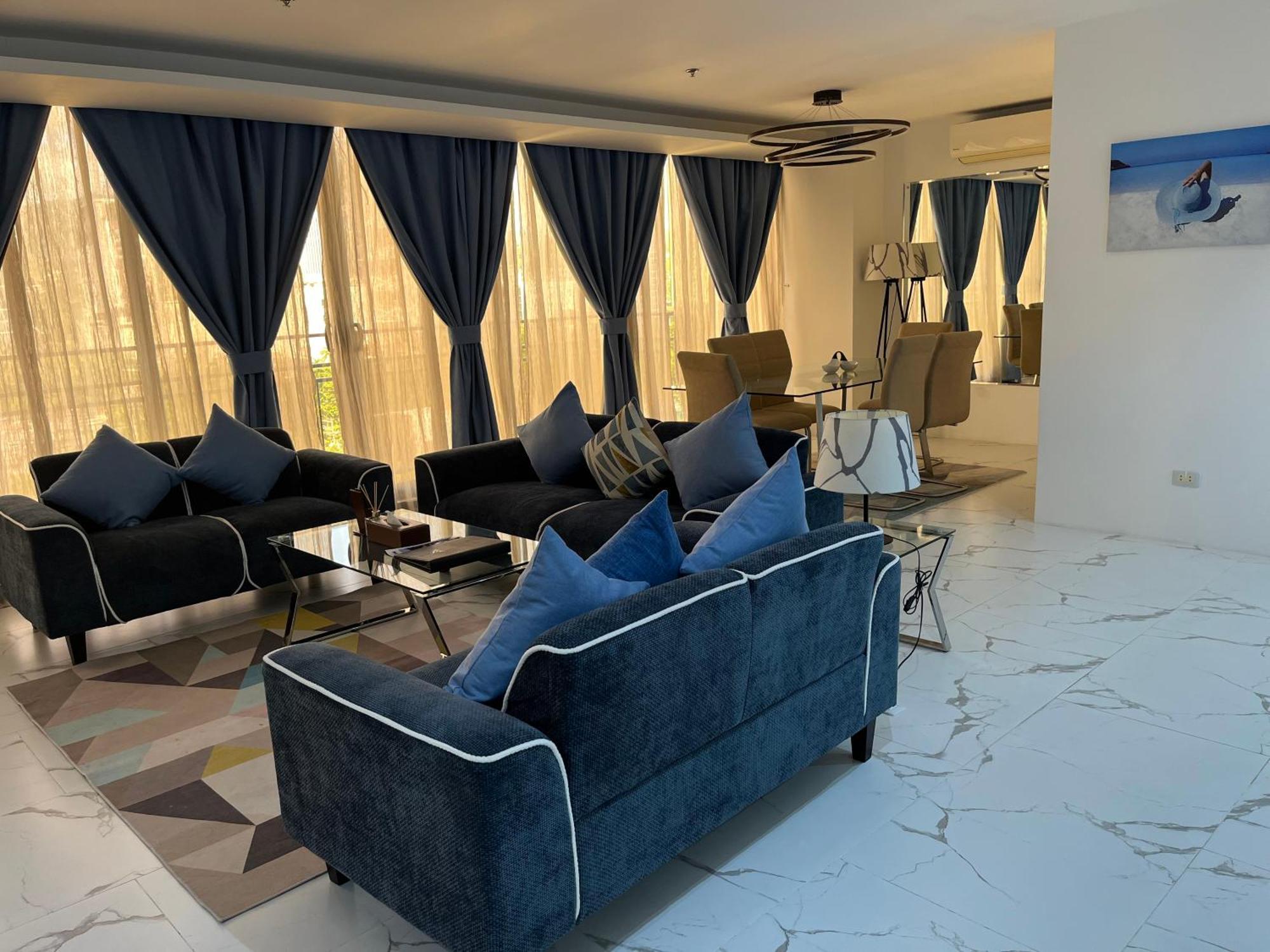 88Th Avenue Aparthotel Cebu ภายนอก รูปภาพ